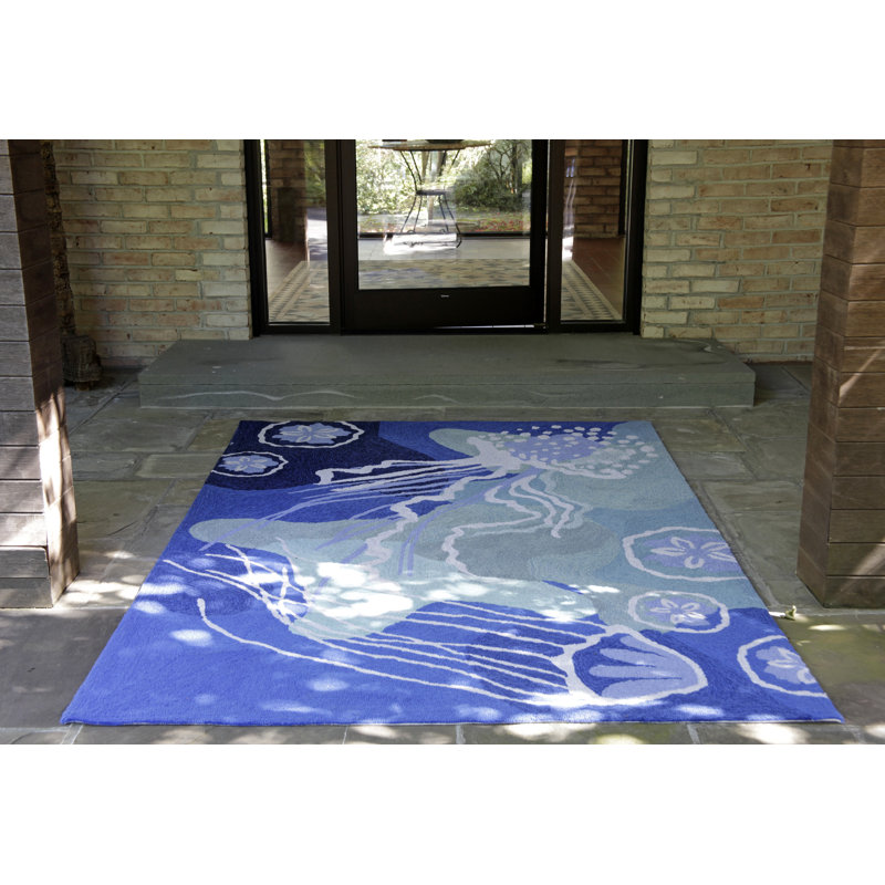 Claycomb Hand Tufted Indoor / Outdoor Rug