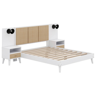 Structure de lit grand en bois massif avec 2 tables de chevet