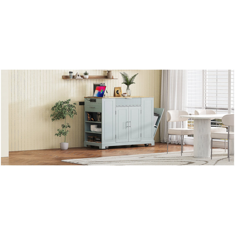 Îlot de cuisine cannelé avec armoire de rangement pour poubelle, prise de courant, support de rangement interne, îlots de cuisine roulants sur 5 roues avec 3 tiroirs, 3 supports latéraux ouverts pour poubelle de 10 gallons, gris-bleu