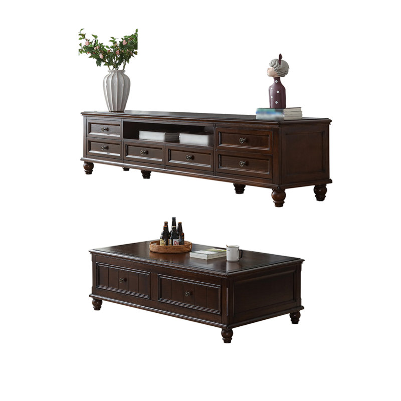 Meuble télé de style classique jumelé à une table basse