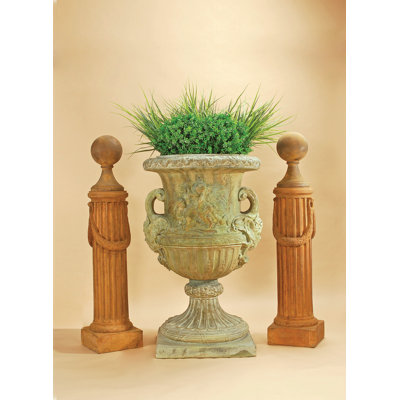 Maximus Planter