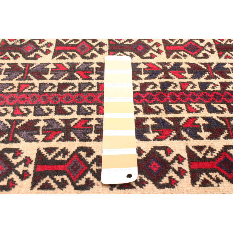 Tapis beige Teimani 2 pi 9 po x 4 pi 6 po