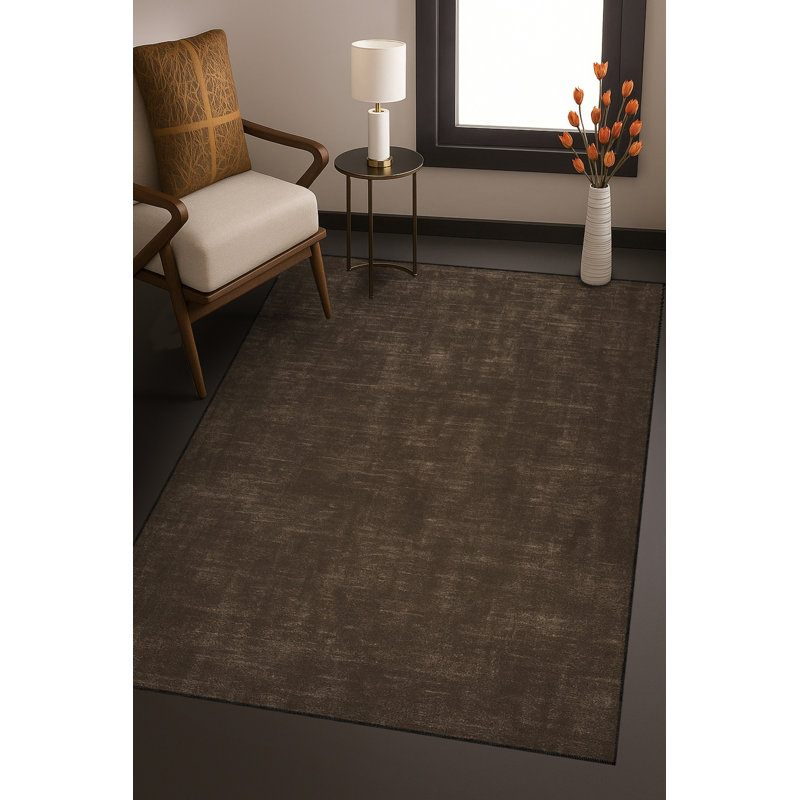 Tapis brun tissé à motif traditionnel lavable Mosso, 2'6" x 4'11"