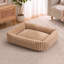 Canapé-lit rectangulaire d'intérieur pour chien, à rayures douces, avec surface pelucheuse et rembourrage en coton PP, 60 x 50 cm. Coussin de couchage pour animal de compagnie avec bords surélevés et fond antidérapant, marron.-1270450906-1270450918