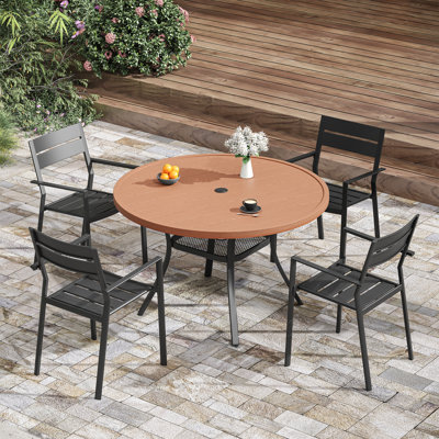Ensemble repas extérieur pour 4 personnes