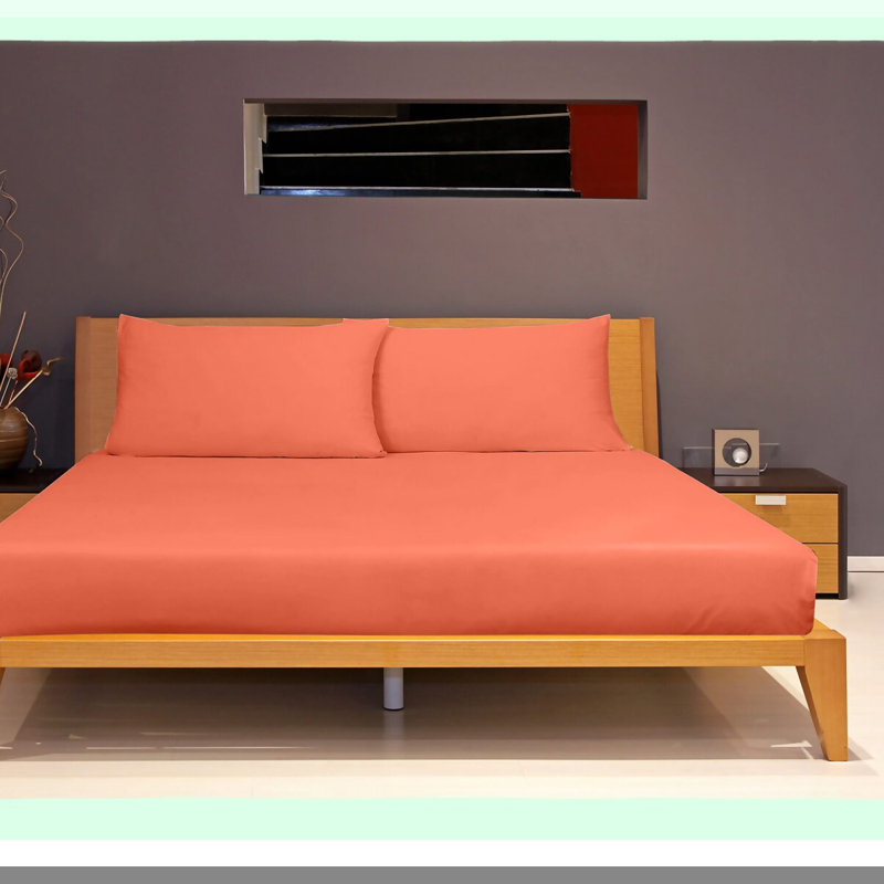 Ultra-Soft Brushed Fitted Sheet - Hotel Quality 1800, Wrinkle & Fade Resistant, Deep Pocket (Coral), Queen Sheet Set