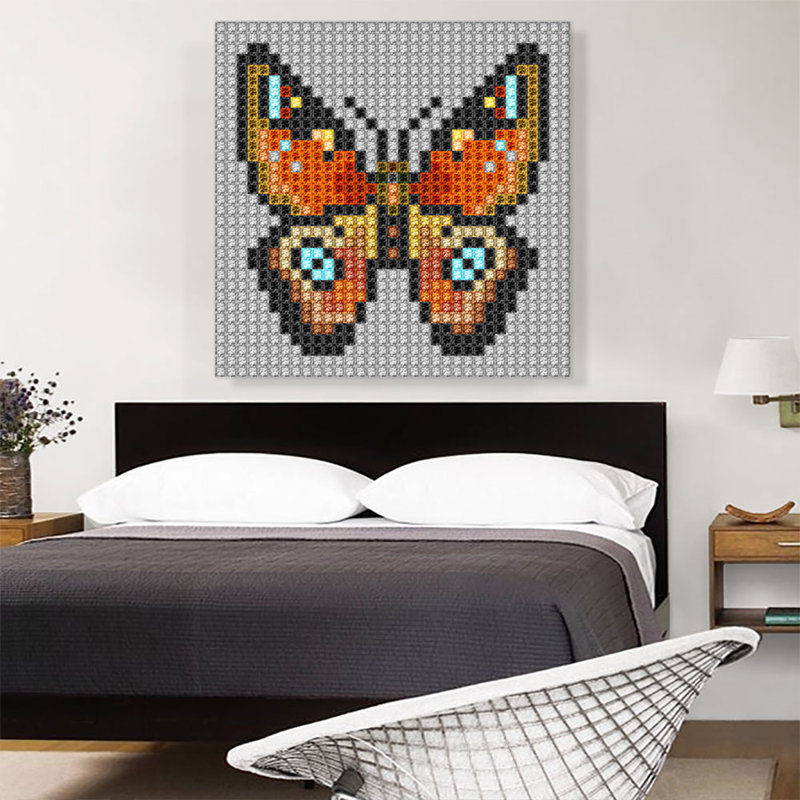 «Brown Butterfly Wings Jewel Pixel», impression sur toile tendue, H 36 po x l 36 po x 1,5 po
