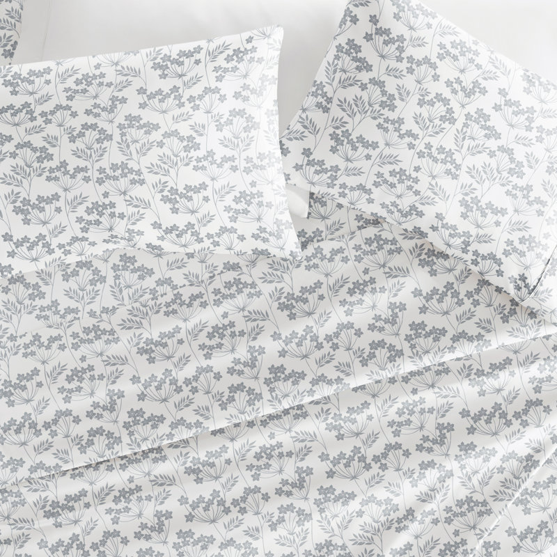 Violets Pattern Microfiber Sheet Set, Full Sheet Set + 1 Fitted Sheet + 2 Pillowcases, Chantilly Floral