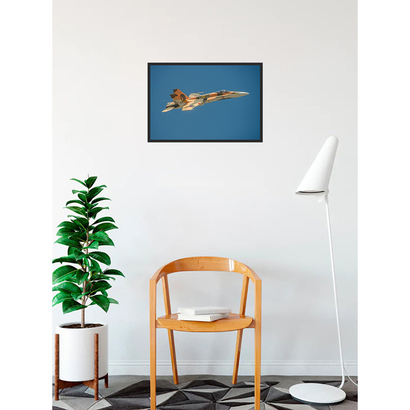 Avion CF-18 en vol, impression sur papier, H 12 po x l 18 po x P 0,5 po