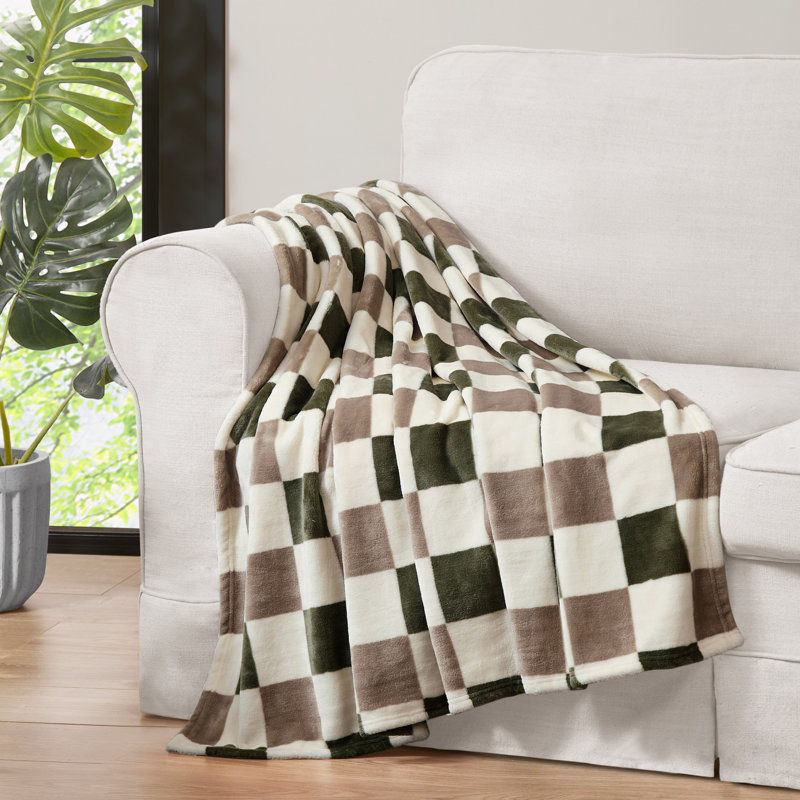 Jessica Simpson Emery Checkerboard Blankets, Green/Gray