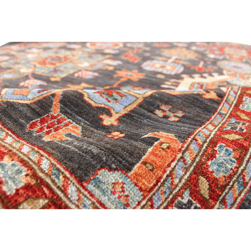 Tapis rouge / noir de haute qualité noué à la main de conception unique