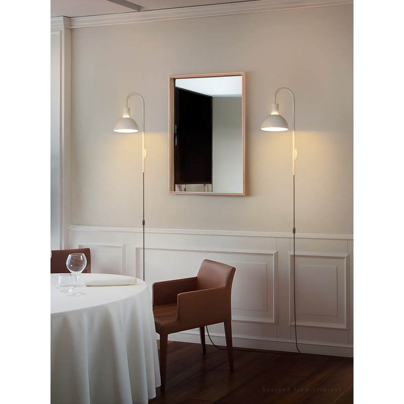 26“ Plug-in Wall Sconce, Metal Indoor Wall Lamp, Wall Mounted Lamp with On/Off Switch for Living Room, Max 20W E26 Base, Bulb Not Included, Ivory