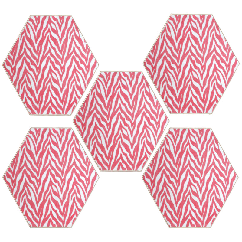 Tapis rose / blanc en nylon touffeté à la machine Berenike, Hexagone 2 pi