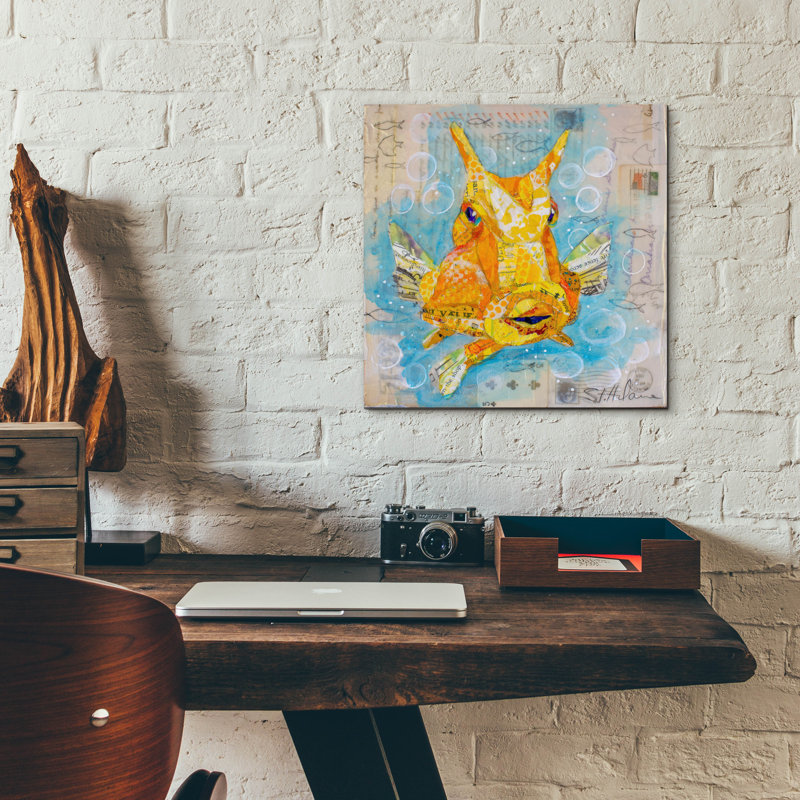 Highland Dunes «Cow Fish» par St. Hilaire Elizabeth, art mural en verre acrylique, 36 po x 36 po