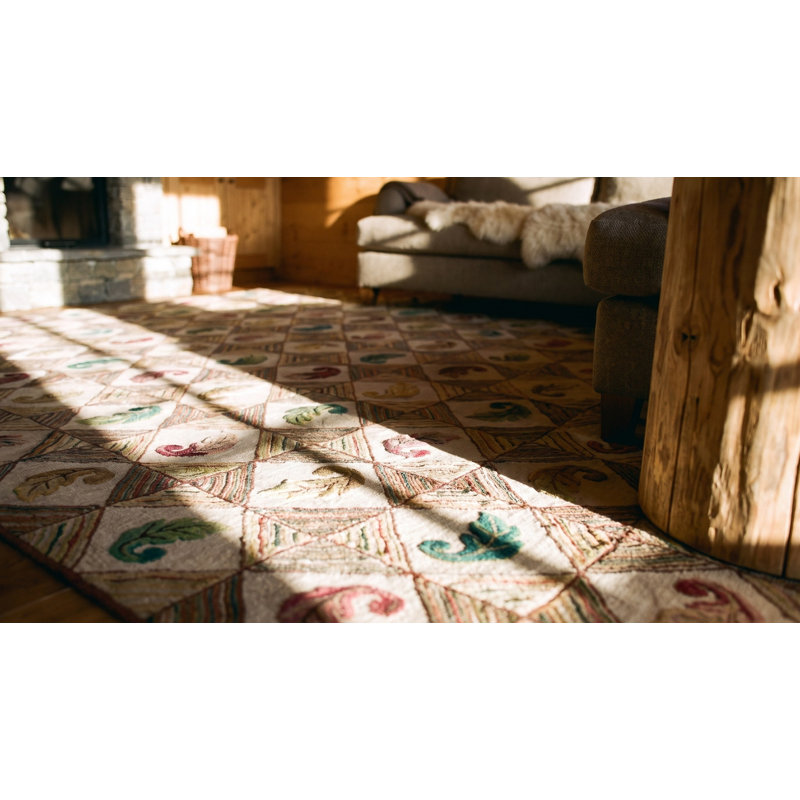 Antique Wool Ivory Beige Cream White Hooked - Loop Pile Rug