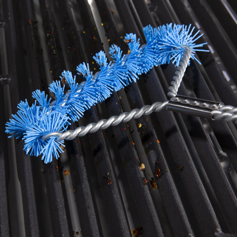 Broil King Tri-Head Twisted Nylon Grill Brush