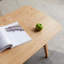 Table basse 100% bois massif facile à assembler avec tablette de rangement-22155941-27401737