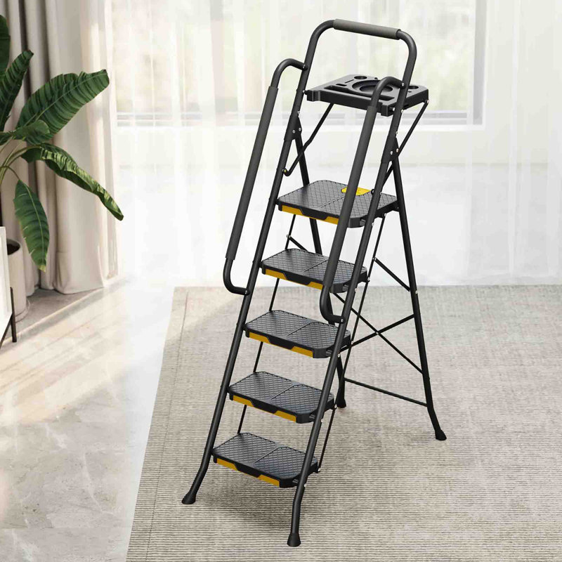 Metal Step Ladder