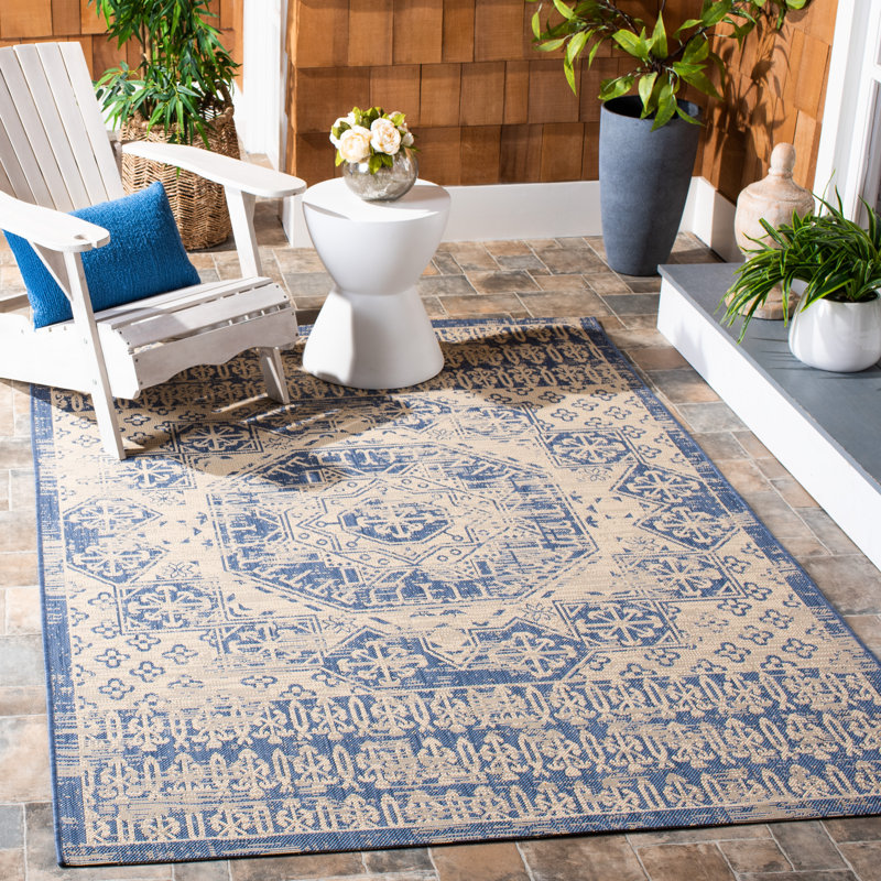 Tapis oriental d'intérieur / extérieur Courtyard Performance, Rectangle 6 pi 7 po x 9 pi 6 po
