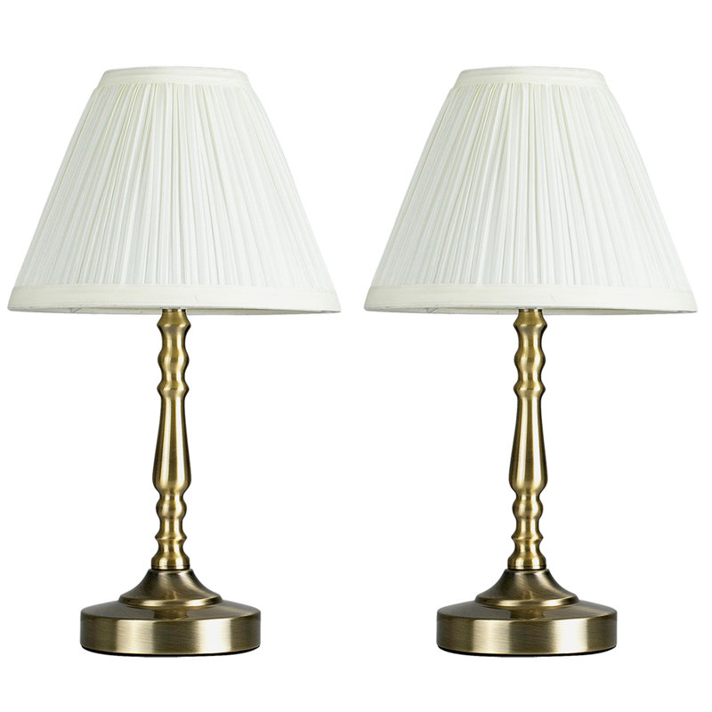 Fason Metal Table Lamp, Yes
