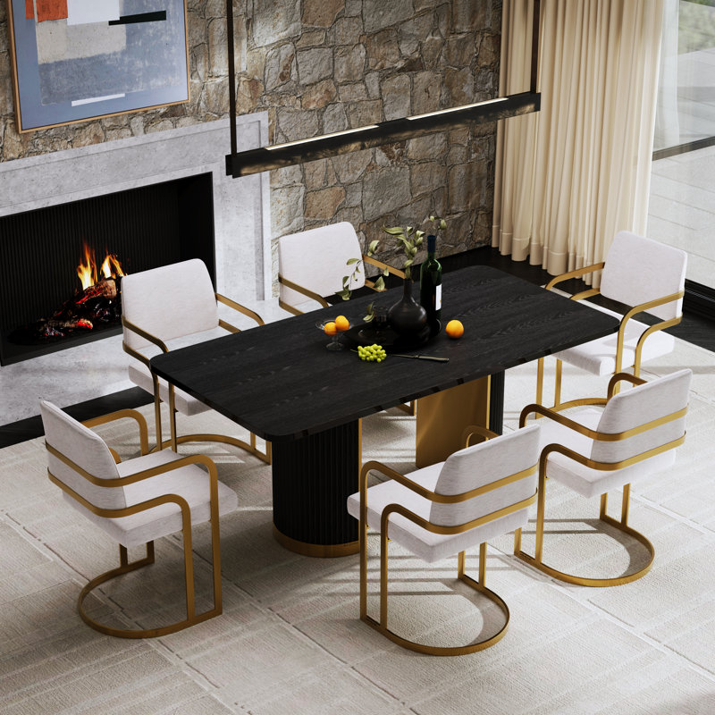 Table de salle à manger 70 pouces en bois de chêne massif noir avec motif cannelé et base en or brossé