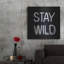 Ebern Designs «Stay Wild In Neon White» par Luxe Portfolio, art mural en métal-1359541569