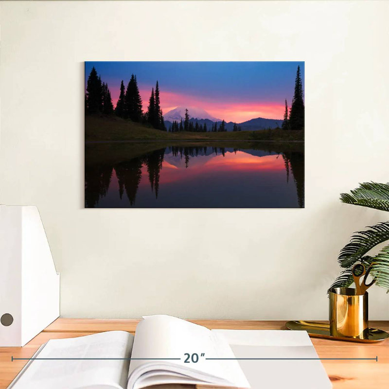 Coucher de soleil romantique sur le mont Rainier d'Alvord, H 8 po x l 12 po
