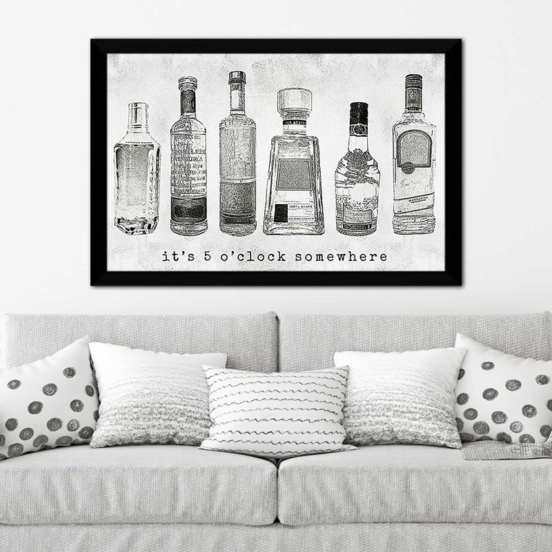 «It's 5 O'loge Somewhere» par Natalie Carpentieri - impression, H 21,5 po x l 27,5 po x P 0,75 po, Cadre noir