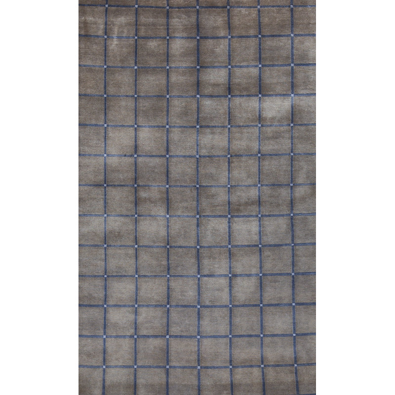 Hand-Knotted High-Quality Gray Area Rug