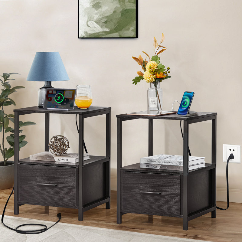 Table de chevet Alameen avec prises intégrées, Noir