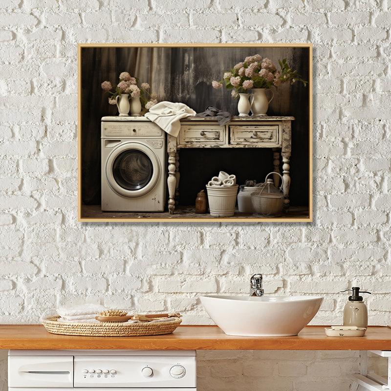 «Farmhouse Laundry Charm II», art mural, H 30 po x l 40 po x P 1,5 po, Cadre flottant érable