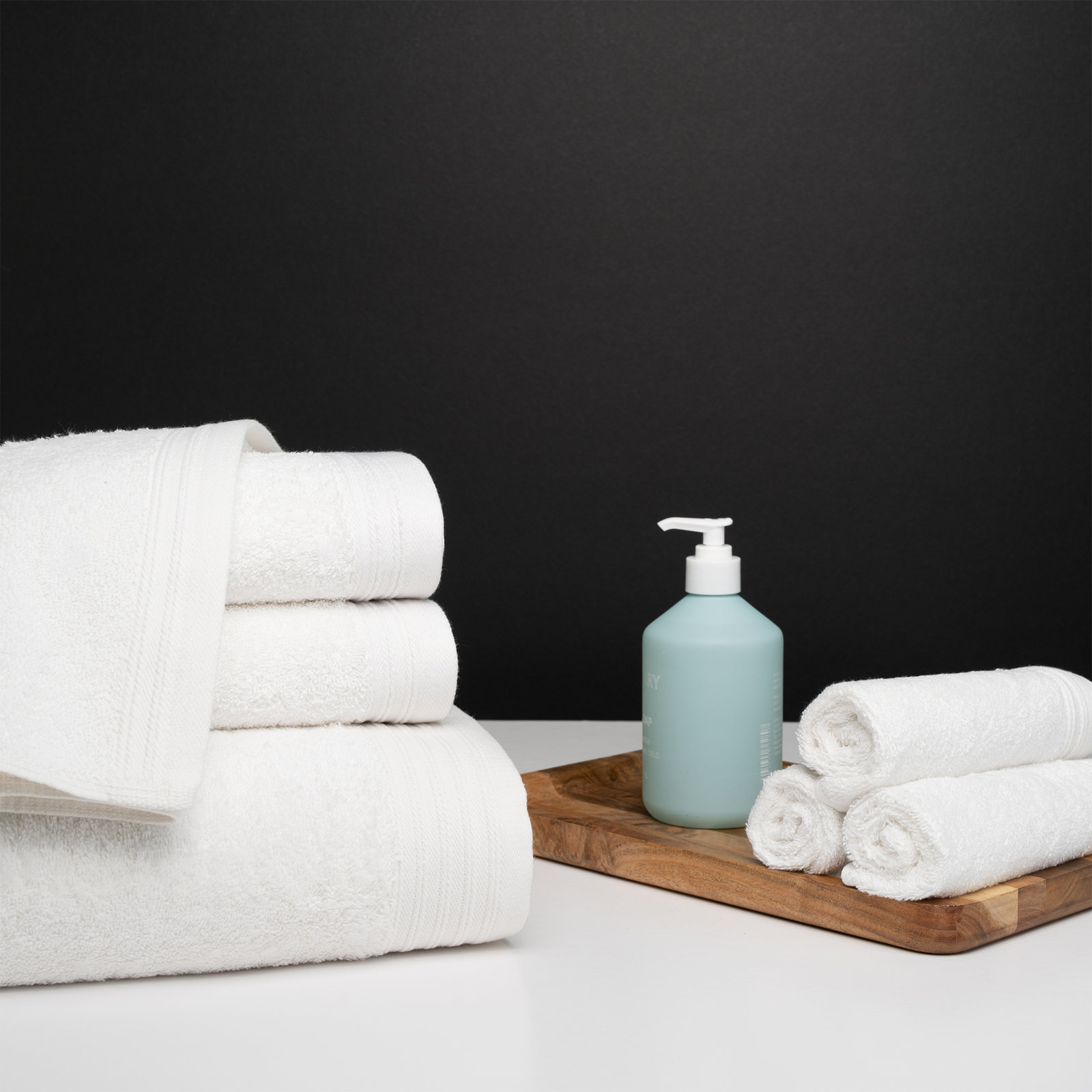 Doncia 8 Piece 100% Cotton Towel Set, Plum/White