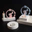 Lapins circulaires embrassant des bougeoirs papillons en silicone