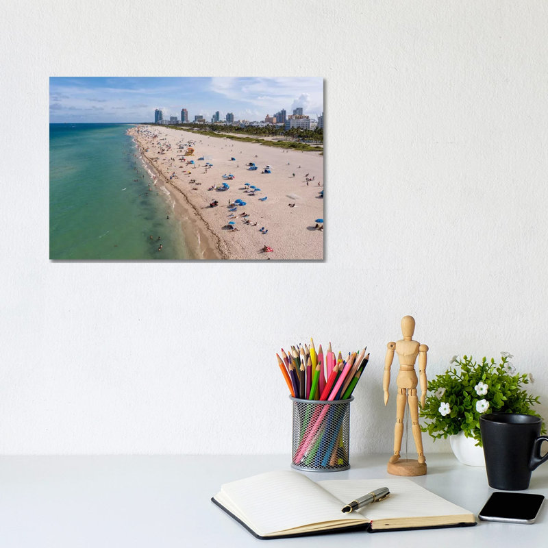 South Beach, Miami by Matteo Colombo - Gallery-Wrapped Canvas Giclée on Canvas, 20.32 cm H x 30.48 cm W, Canvas