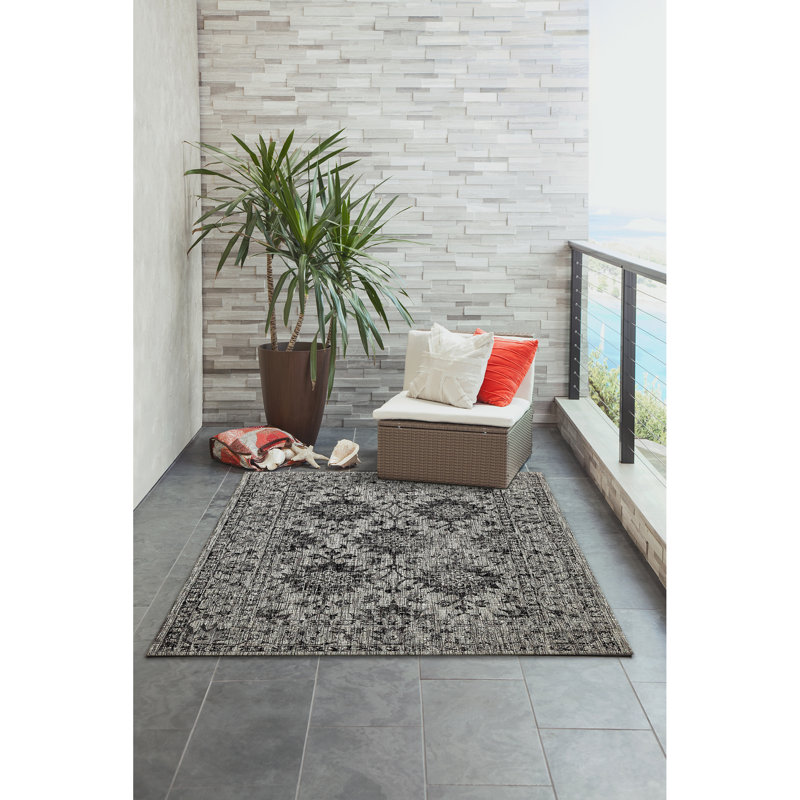 Carmel Oriental Indoor Rug, Rectangle 7'10" x 9'10"