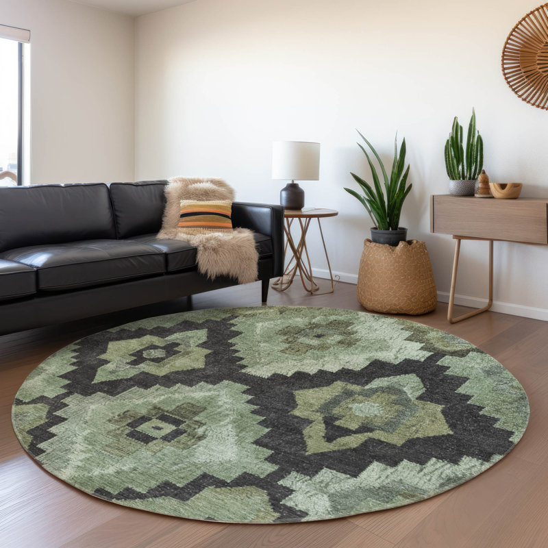 Machine Washable Indoor/Outdoor Xhevrie Aloe Rug, Round 8'