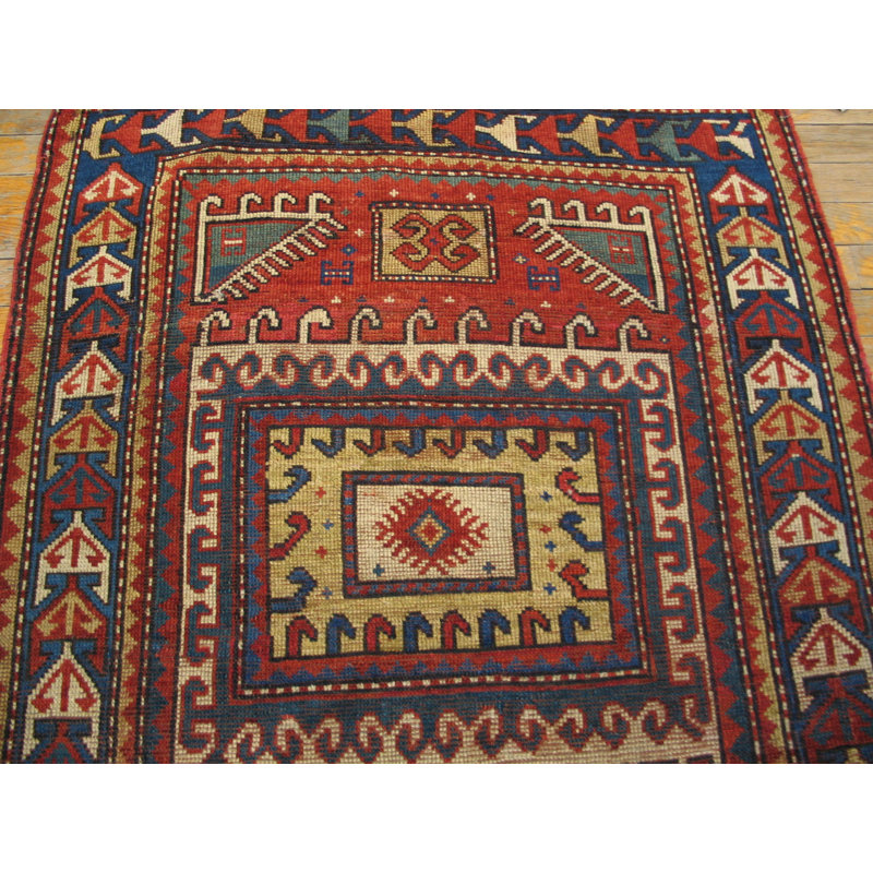 Tapis de la fin du 19e siècle à motif géométrique tribal de style kazak