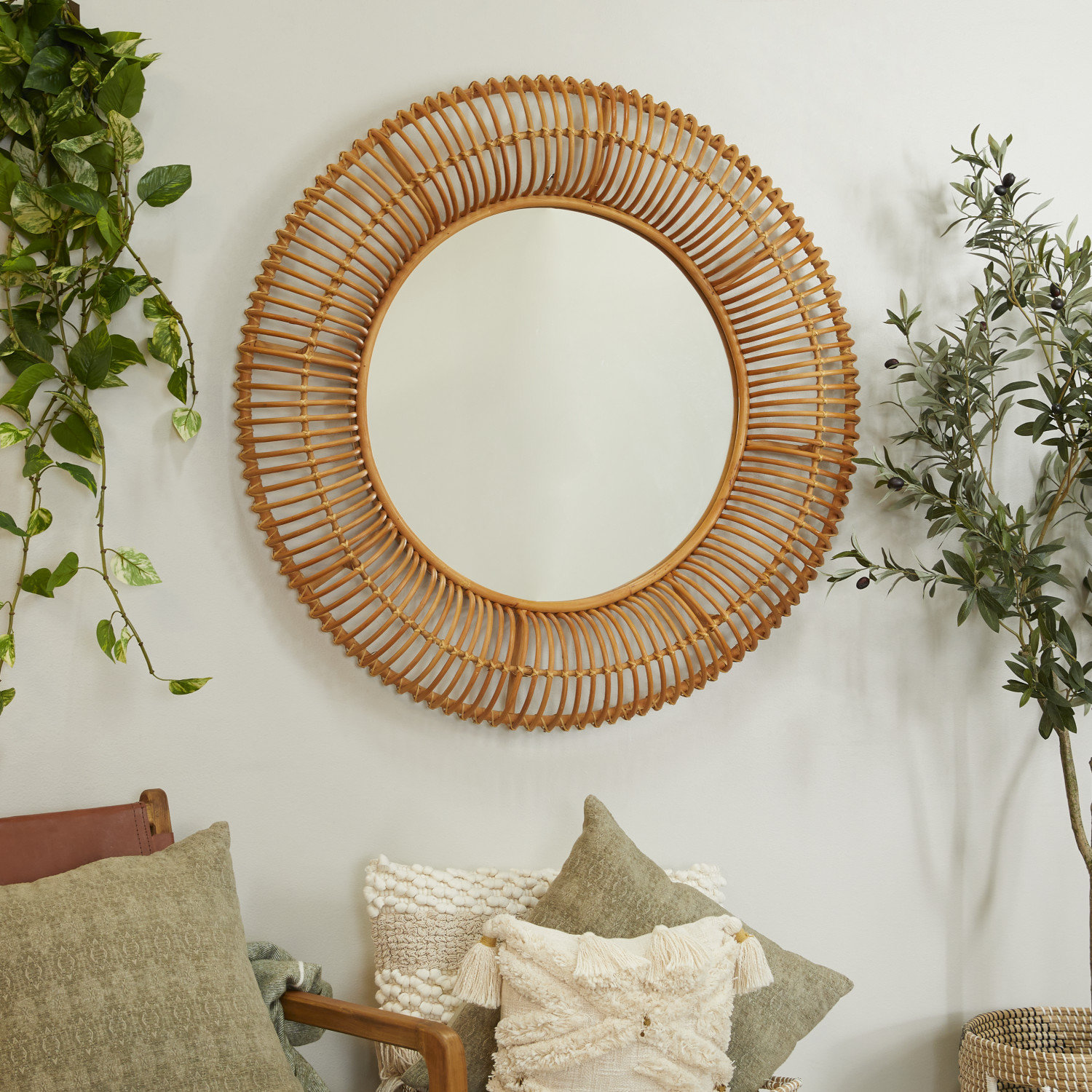 Raffaela 39" Accent Mirror, 39" x 39"