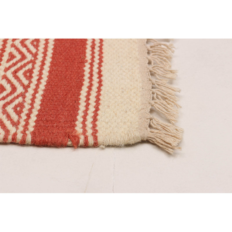 Boho Red Kilim 5'1" x 7'5"