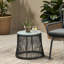 Table inspirée - Fabrication en corde et fer tissés, surface en verre trempé, décoration de patio, facile à nettoyer, cadre latéral chic de H 18,6 po x l 16,72 po, idéal pour le patio, nettoyage sans effort