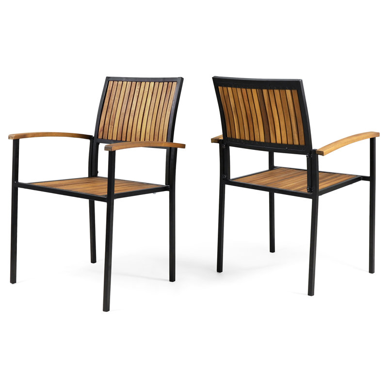 2 chaises. Style industriel moderne avec lattes verticales en bois. Assemblage requis et 2 pièces en métal. Conception. Bois, lattes