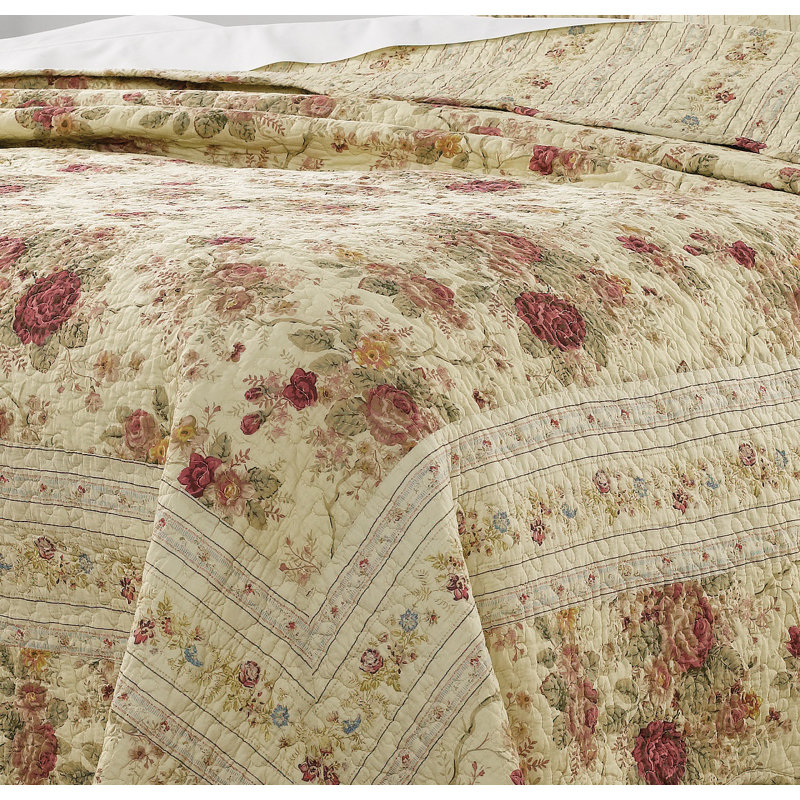 Antique Rose Full Cotton Reversible Quilt Set, Red Floral