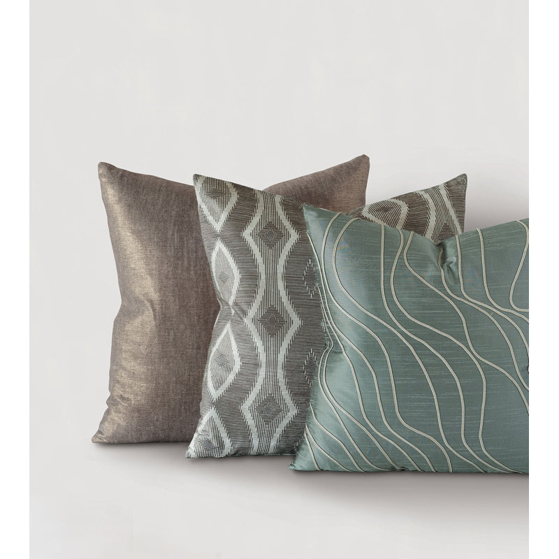 Echo Square Pillow Cover & Insert
