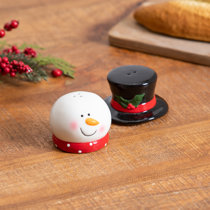 https://assets.wfcdn.com/im/41924553/resize-h210-w210%5Ecompr-r85/2604/260455734/Christmas+Ceramic+Salt+And+Pepper+Shaker+Set.jpg