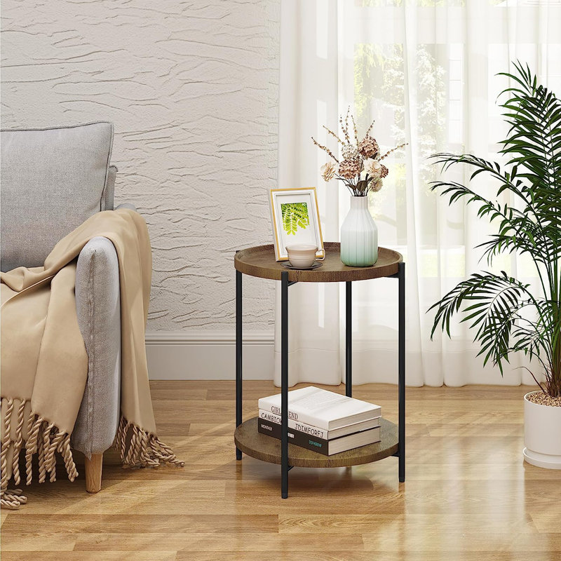 Lyan End Table, Woodlook