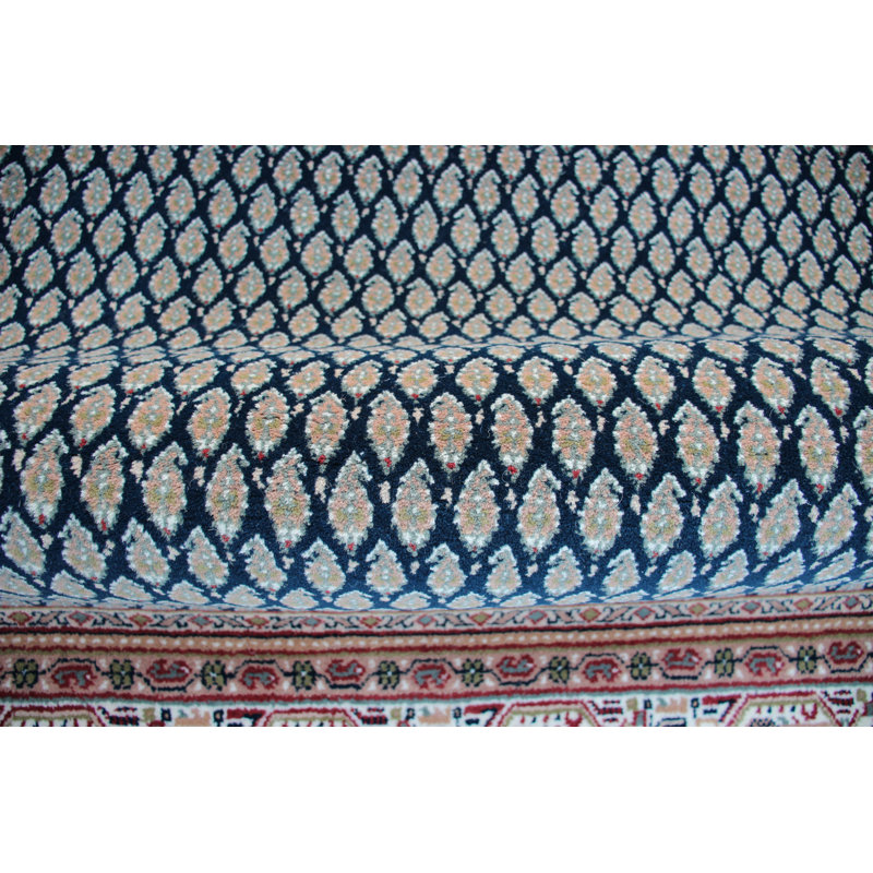 Indo Oriental Area Rug, Rectangle 4'8" x 6'8"