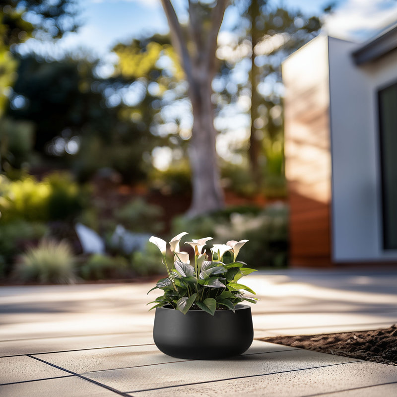Renfrew Handmade Pot Planter, 8" H x 15" W x 15" D, Charcoal Black