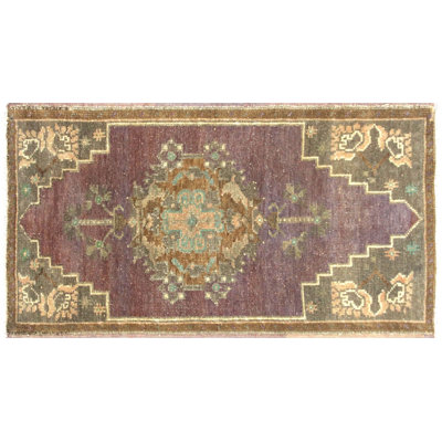 Yastic One-of-a-Kind 1'7" X 2'10" Area Rug
