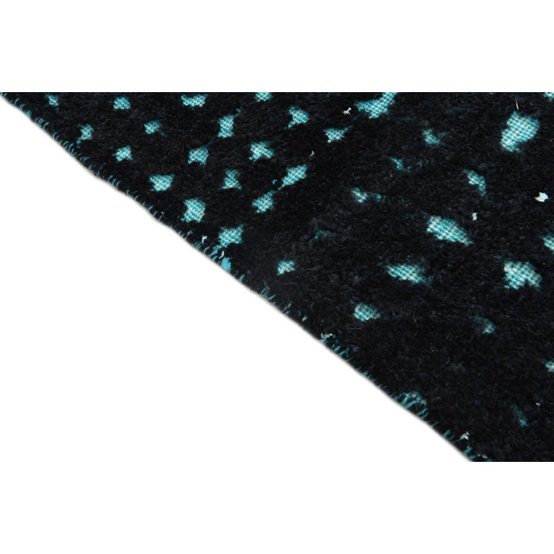 Tapis noir Outen