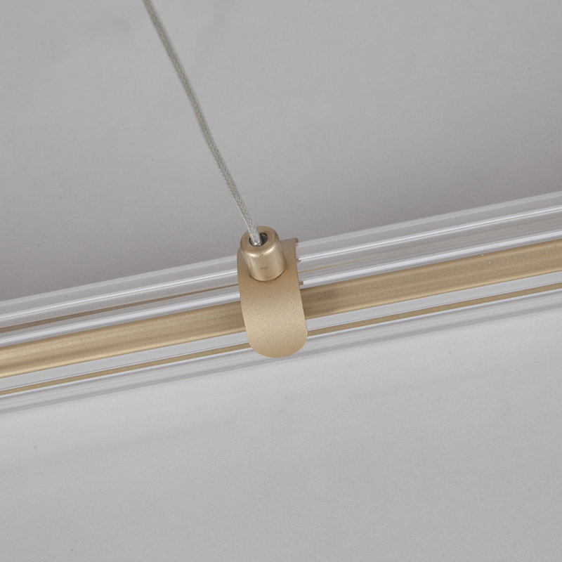 Luminaire suspendu linéaire 47 po